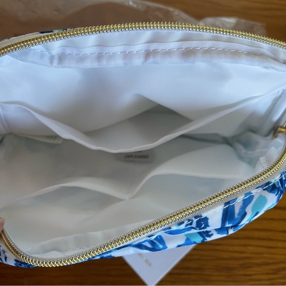 Lilly Pulitzer Jeanie Belt Bag Shell Collector - Picture 6 of 7